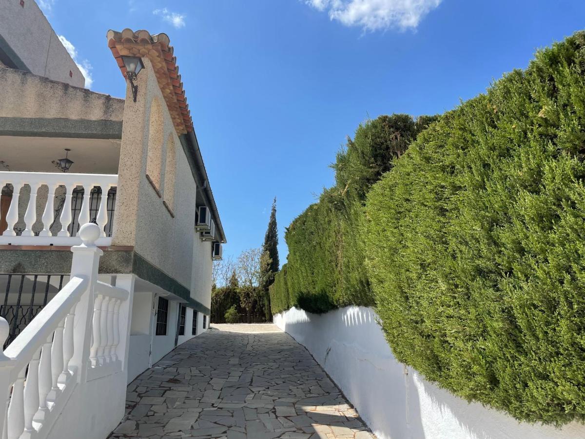 拉斯加比亚斯Granada Sights别墅 外观 照片